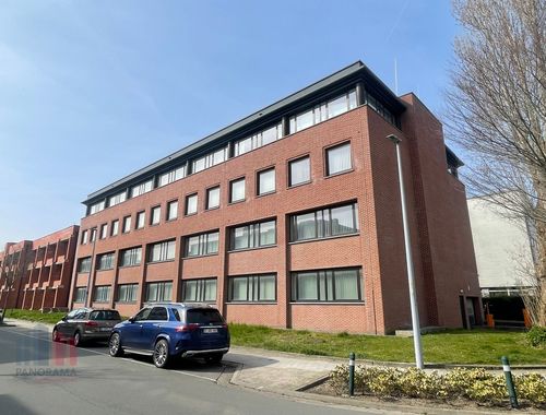                                         Bureaux à vendre à Brugge, € 4.629.900
