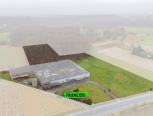                                         Entrepôt à vendre à Wetteren, € 495.000
