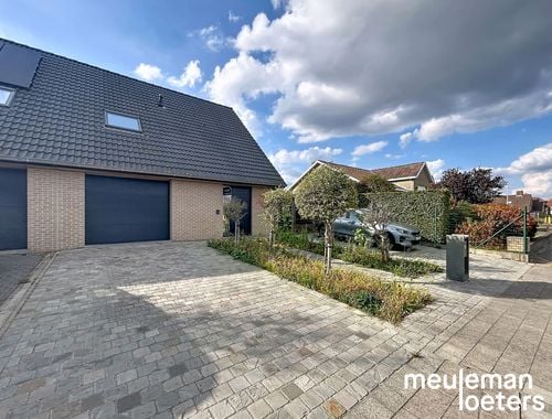                                         Maison à louer à Wingene, € 1.050
