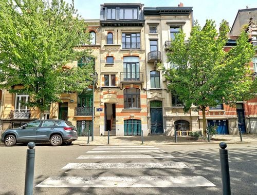                                         Appartementsgebouw te koop in Schaarbeek, € 1.200.000
