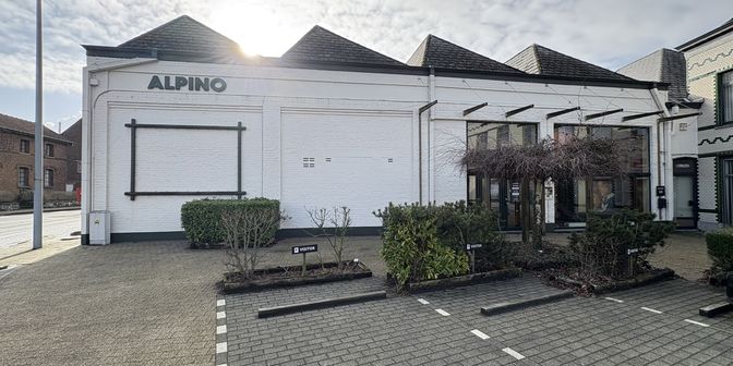 Bedrijfsvastgoed te huur in Leuzesesteenweg 129, 9600 Ronse