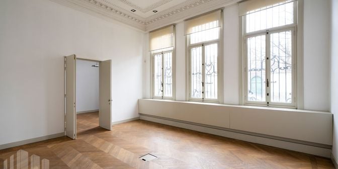 Bedrijfsvastgoed te huur in Paardenmarkt 68, 2000 Antwerpen