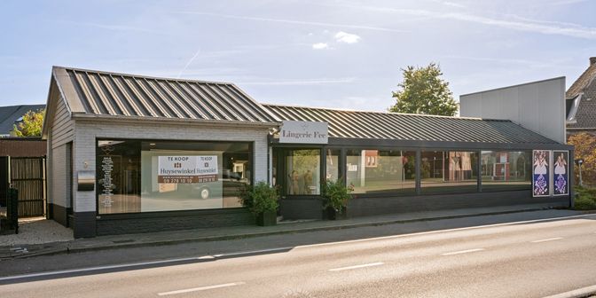 Bedrijfsvastgoed te koop in Laarnebaan 2, 9070 Destelbergen