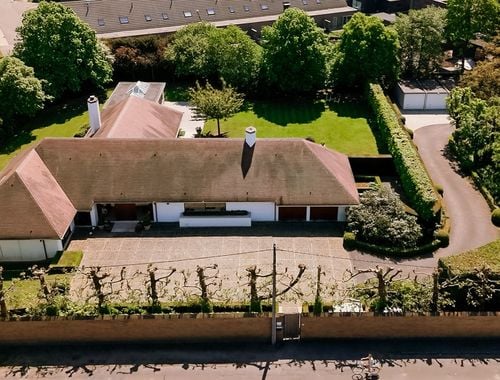                                         Villa à vendre à Harelbeke, € 1.650.000
