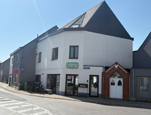                                         Rez-de-chaussée commercial à louer à Opdorp, € 1.950
