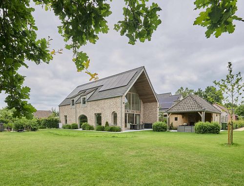                                         Villa à vendre à Sint-Huibrechts-Lille, € 949.000
