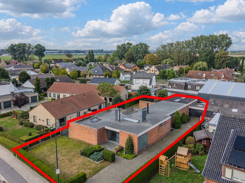 Huis te koop in Westkerksestraat 14,
                    8460 Westkerke