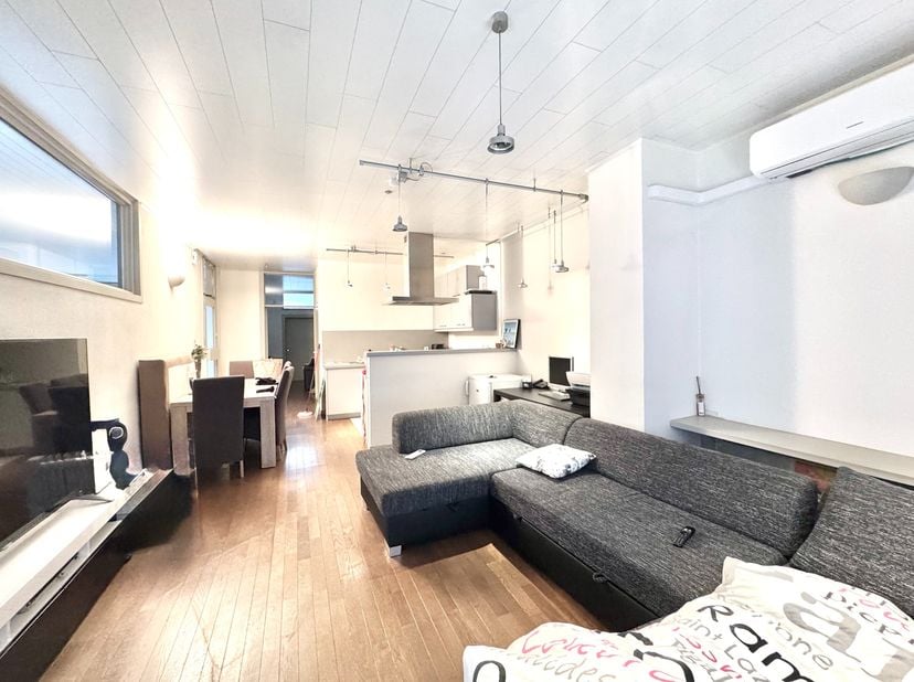 Appartement te koop in Stationsstraat 183,
                    8790 Waregem