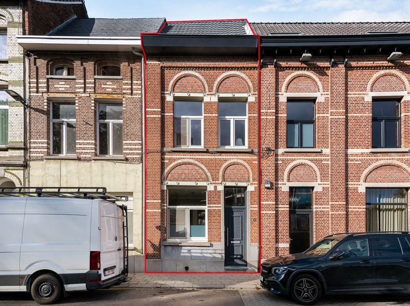 Huis te koop in Van Boeckellaan 70,
                    2500 Lier