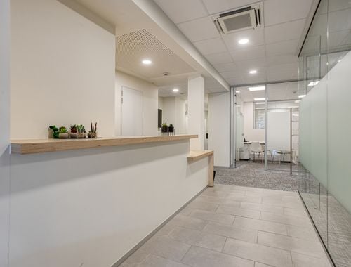                                         Kantoor te koop in Geraardsbergen, € 395.000
