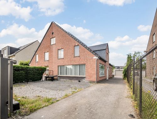                                         Woning te koop in Sint-Niklaas, € 445.000
