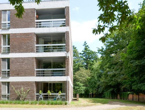                                         Serviceflat te koop in Assebroek, € 145.000
