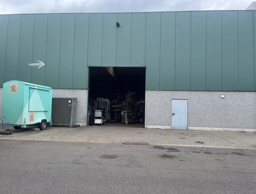                                        Opslagplaats te huur in Wommelgem, € 2.520
