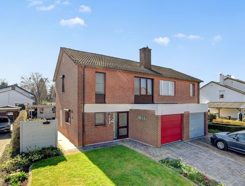                                         Maison à vendre à Pellenberg, € 399.000
