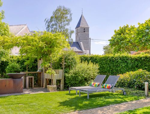                                         Villa te koop in Kumtich, € 765.000
