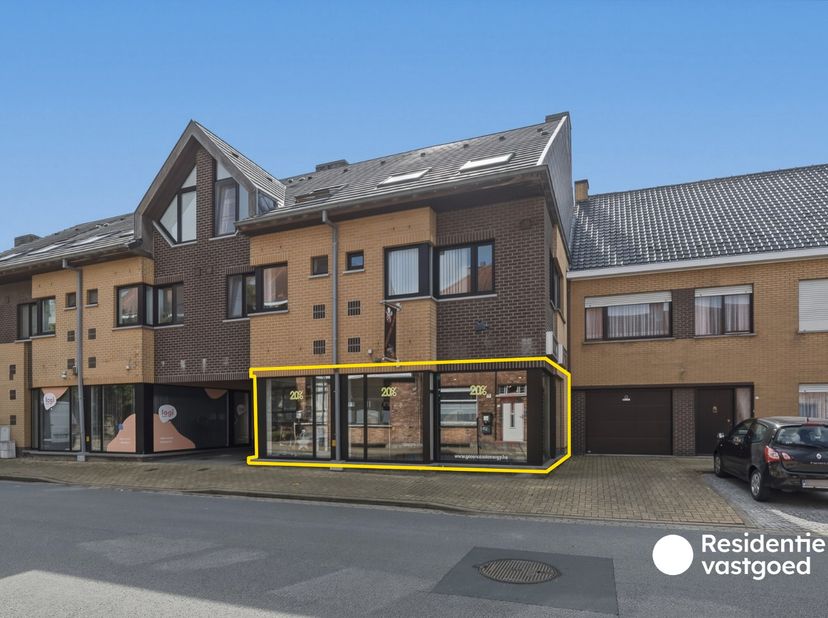 Bedrijfsvastgoed te koop in Dorpsstraat 94,
                    8460 Oudenburg