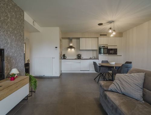                                         Gelijkvloers app. te koop in Heule, € 290.000

