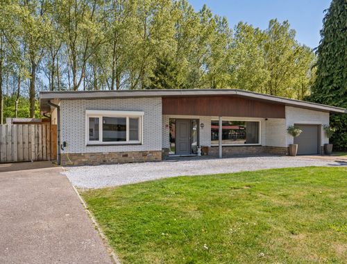                                         Bungalow te koop in Lommel, € 295.000
