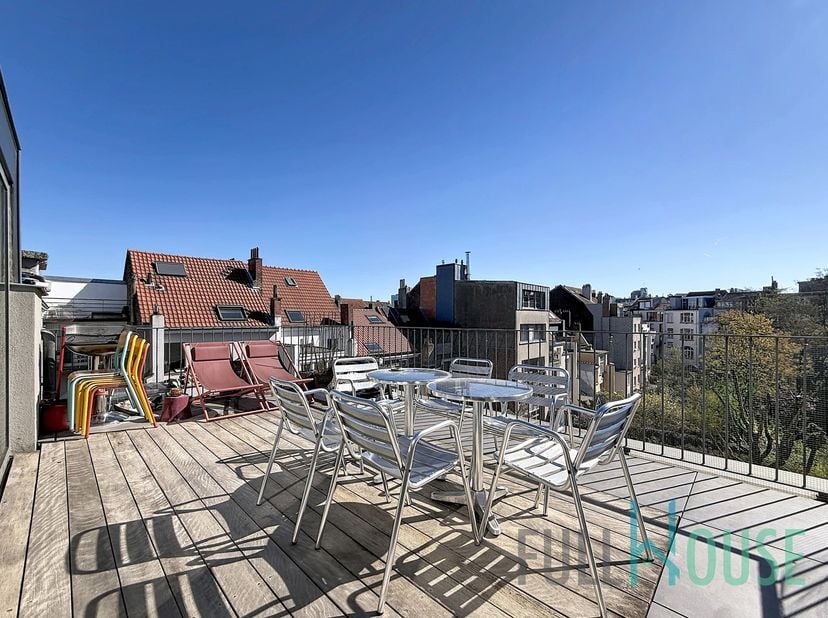 Appartement te huur
                    in 1050 Elsene