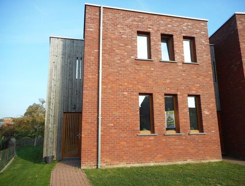                                         Maison à louer à Attenrode, € 1.200
