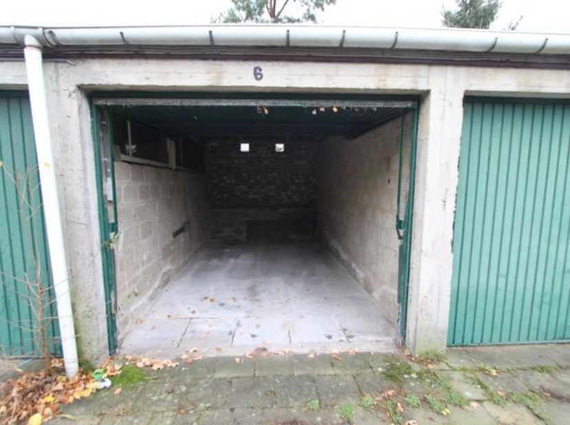 Garage te huur
                    in 1180 Ukkel