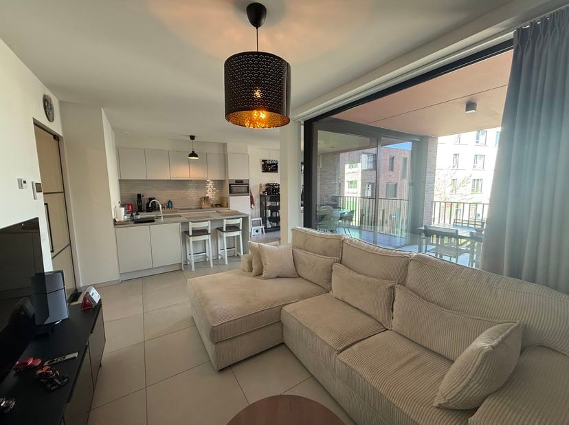 AALST - Recent, energiezuining appartement mét ondergrondse staanplaats.<br />
Inschrijven voor het geplande kijkmoment kan via onze website =&amp;gt; www