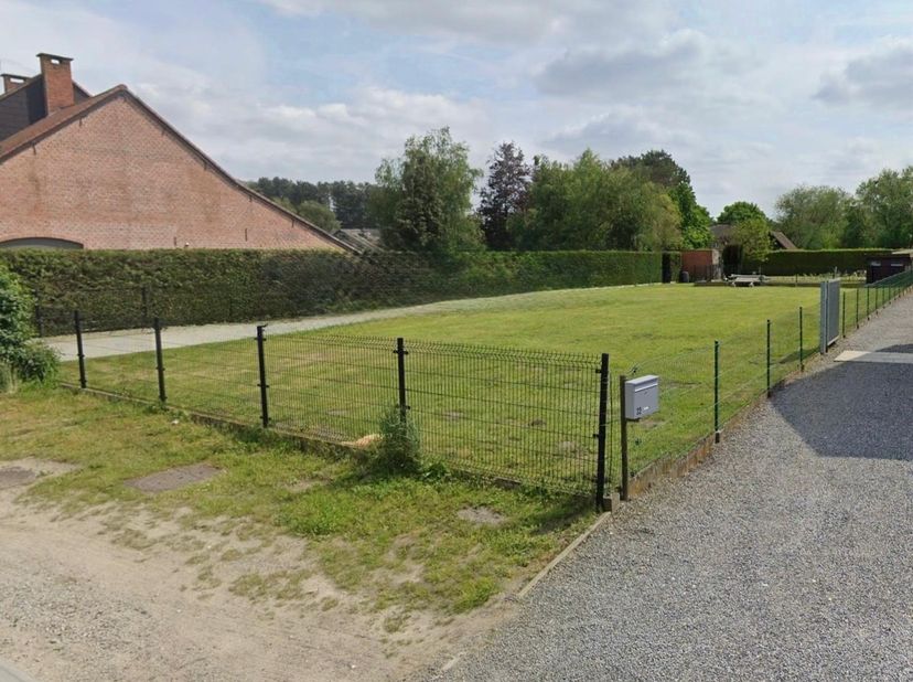 Terrain à vendre
                    à 2820 Rijmenam