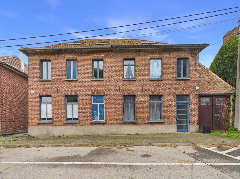 Huis te koop in ,
                    7543 Mourcourt