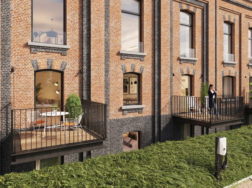 Welkom in Distill, een uniek renovatieproject waar karakter en modern wooncomfort perfect samenkomen. Gelegen vlak bij het centrum van Puurs biedt Dis