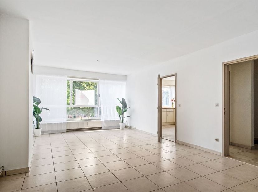 2- Slaapkamer appartement in centrum Herentals<br />
Ligging: Het appartement is gelegen in een kleinschalige residentie in het centrum van Herentals,