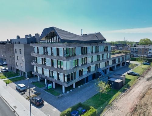                                         Espace de bureaux à vendre à Wondelgem, € 5.495.000
