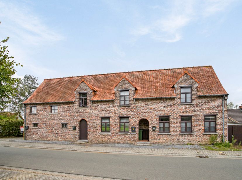 Maison à vendre
                    à 9690 Berchem