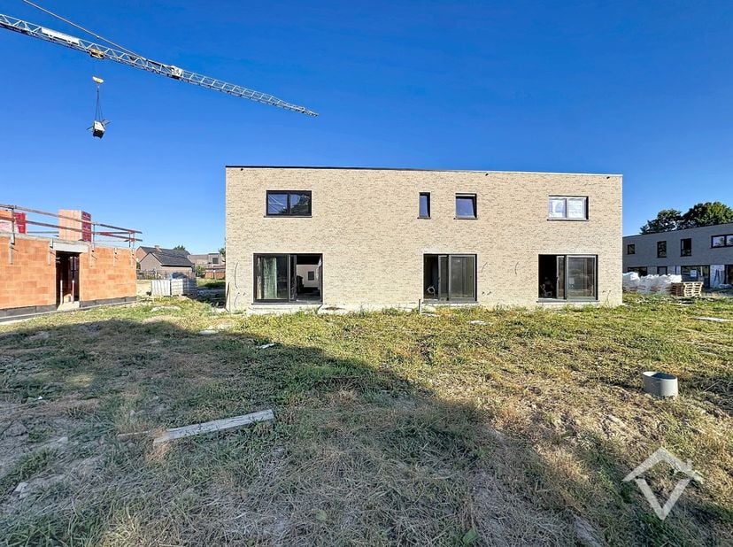 Maison à louer
                    à 8972 Proven