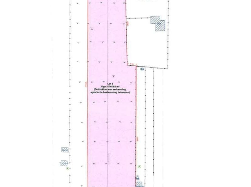 In een strategisch gelegen zijweg van de grote baan hebben wij deze landbouwgrond (lot 5) te koop.<br />
Erpe is zeer goed gelegen in de omtrek rond