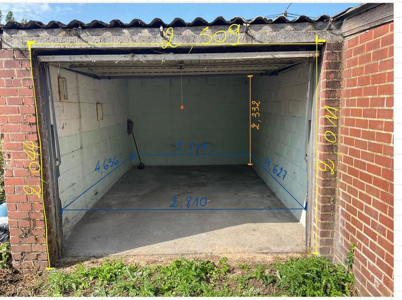 Garage te huur
                    in 6030 Marchienne-au-Pont