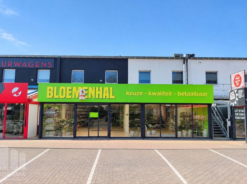 Bedrijfsvastgoed te huur in Koningin Astridlaan 67,
                    8000 Brugge