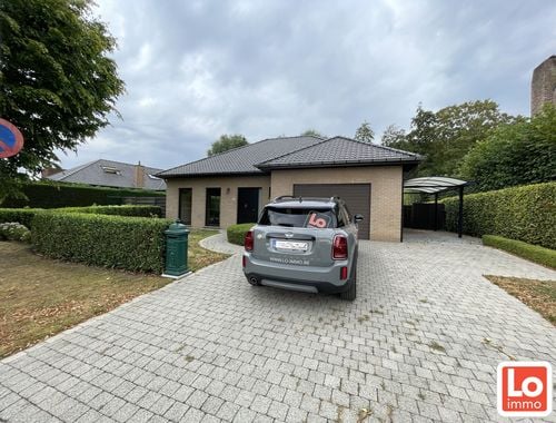                                         Bungalow à louer à Oostakker, € 1.450
