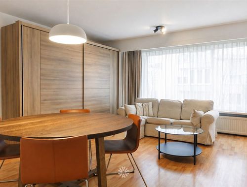                                         Appartement à louer à Gent, € 950
