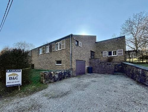                                         Woning te huur in Sart-Bernard, € 1.230
