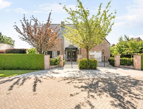                                         Villa te koop in Ravels, € 799.000
