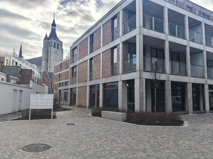 Bedrijfsvastgoed te koop in Moensstraat 31,
                    2800 Mechelen