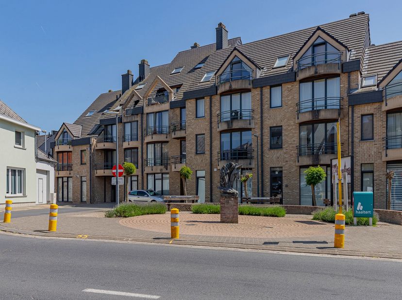 EERSTE BEZOEKDAG ZATERDAG 13/06/26 - 14U (enkel op afspraak!)<br />
DENDERHOUTEM - Bent u op zoek naar comfortabel wonen op een toplocatie? Dan is dit