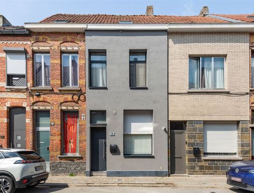                                         Maison unifamiliale à vendre à Sint-Niklaas, € 310.000
