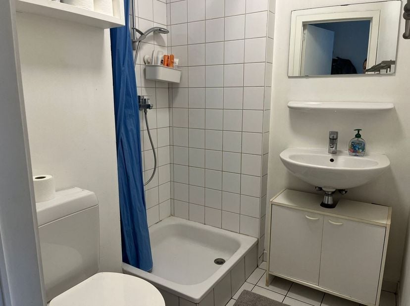 Chambre d'étudiant au centre d'Anvers<br />
<br />
Situation :<br />
Cette chambre d'étudiant est située dans le quartier étudiant d'Anvers, à quel