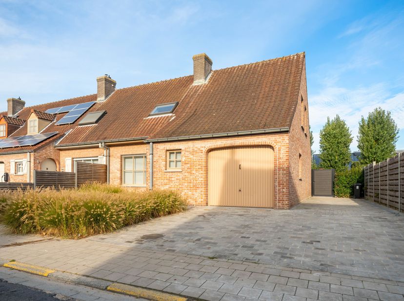 Huis te koop in Kouterstraat 42,
                    8530 Harelbeke