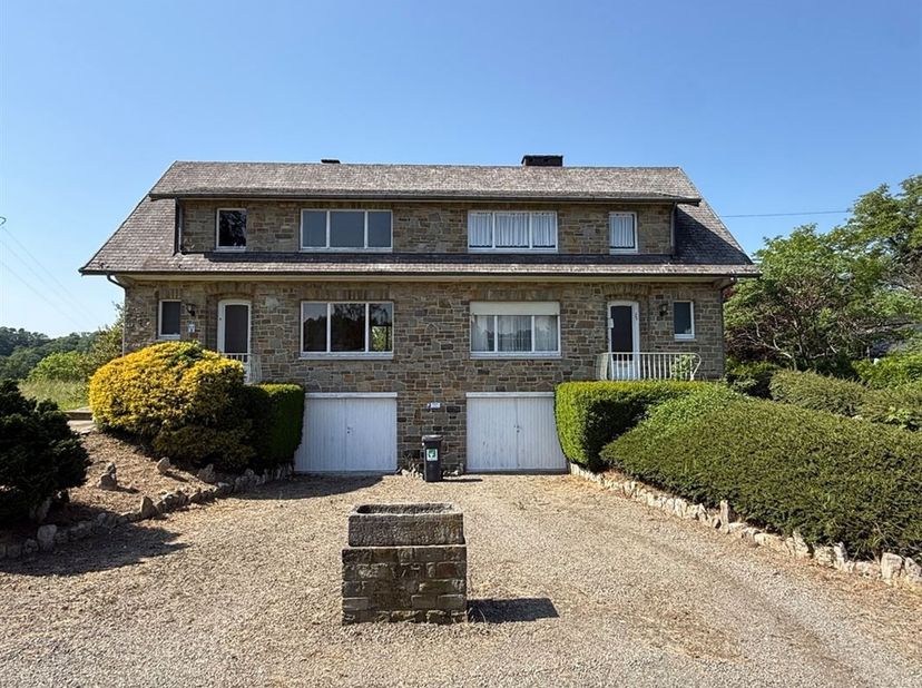 Un ensemble immeuble de type maison kangourou dans le joli hameau d'Amostrennes et toute proche du centre d'Esneux, avec ses commerces et facilités. E