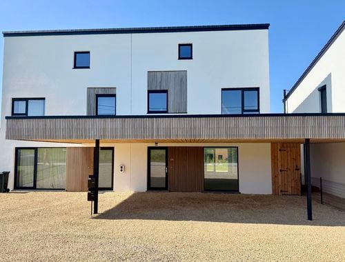                                         Maison à louer à Bois-de-Villers, € 1.450
