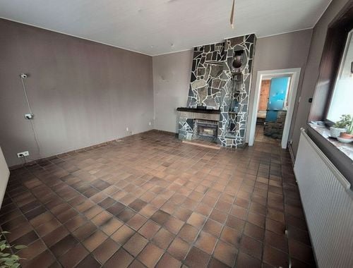                                         Maison à vendre à Montignies-sur-Sambre, € 138.000
