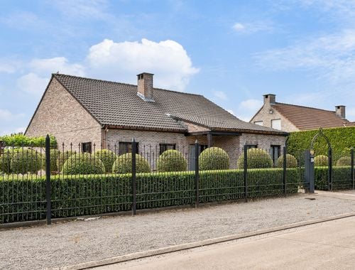                                         Woning te koop in Nijlen, € 675.000
