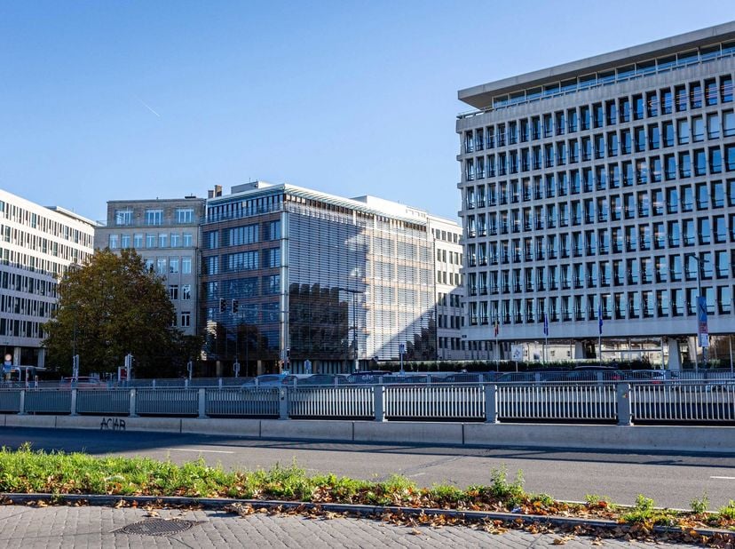 Bien professionnel à louer à Avenue Marnix 28,
                    1000 Bruxelles
